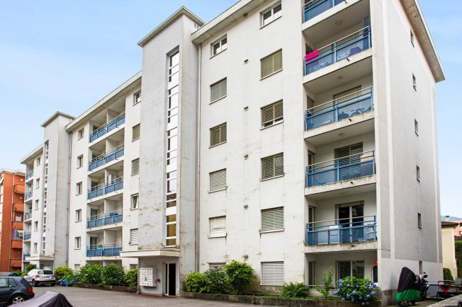 null rooms Car park, garage for rent in Locarno - image 1/1