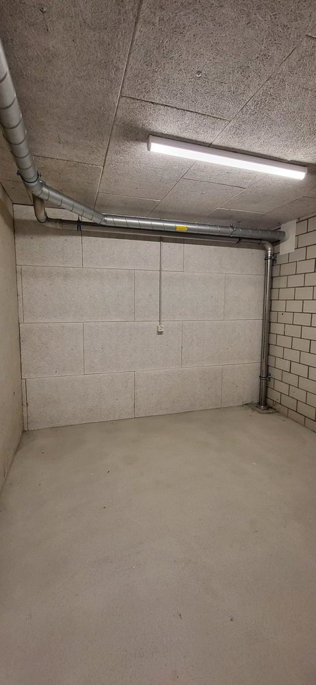 null Zimmer Büro zu vermieten in Neuhausen am Rheinfall - Bild 1/2