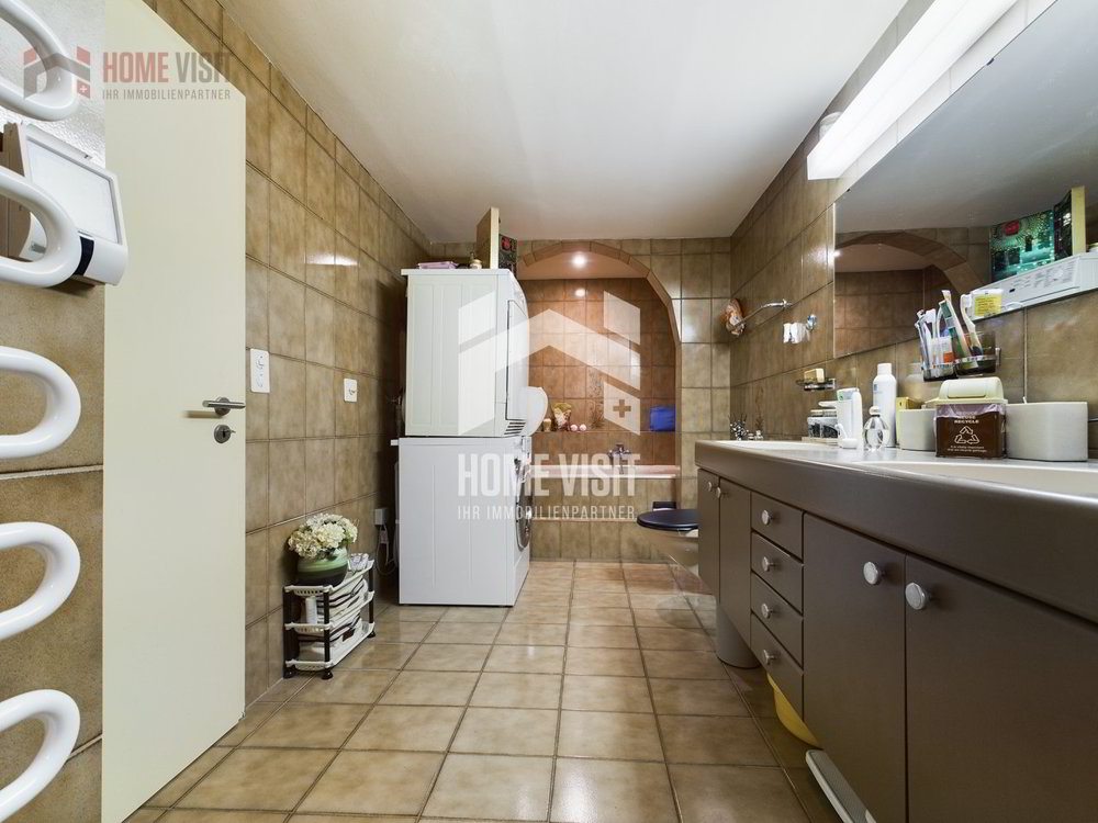 4 rooms House to buy in Neunkirch - image 1/13