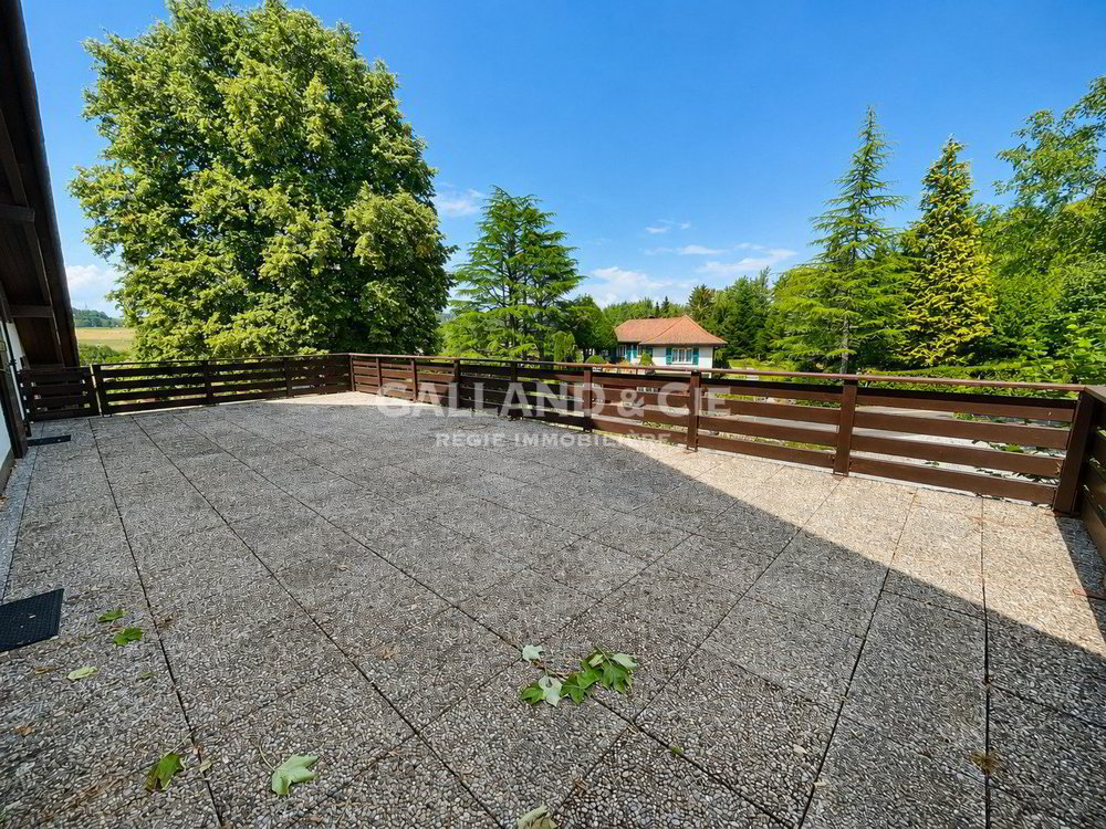 4 rooms Apartment for rent in Forel (Lavaux) - image 1/7