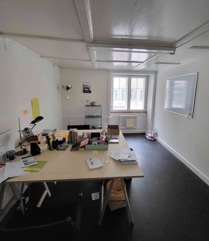 2 rooms Office & Commercial for rent in Chur - image 1/3