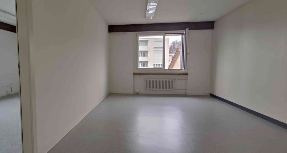 Nachmieter*innen für Büro- / Praxisräume in Horw gesucht - Ansicht 2