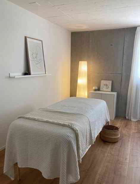 1 rooms Office & Commercial for rent in Eich - image 1/4