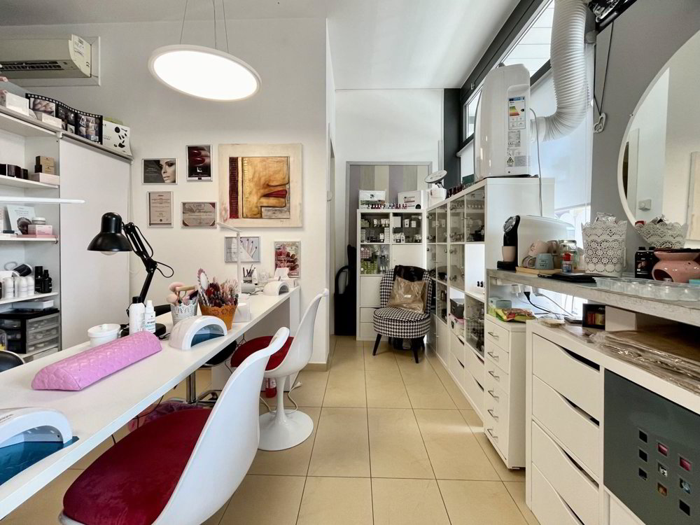 MODERNO SPAZIO COMMERCIALE A MASSAGNO - PIAZZA SANTA LUCIA - Ansicht 4