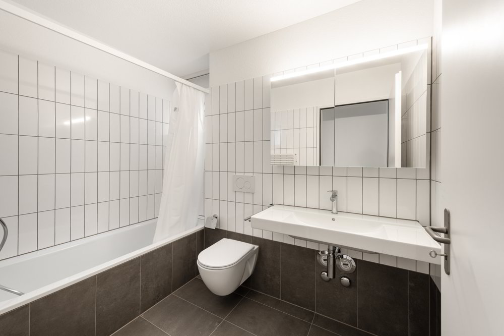 5 Zimmer Wohnung zu vermieten in Emmenbrücke - Bild 1/12