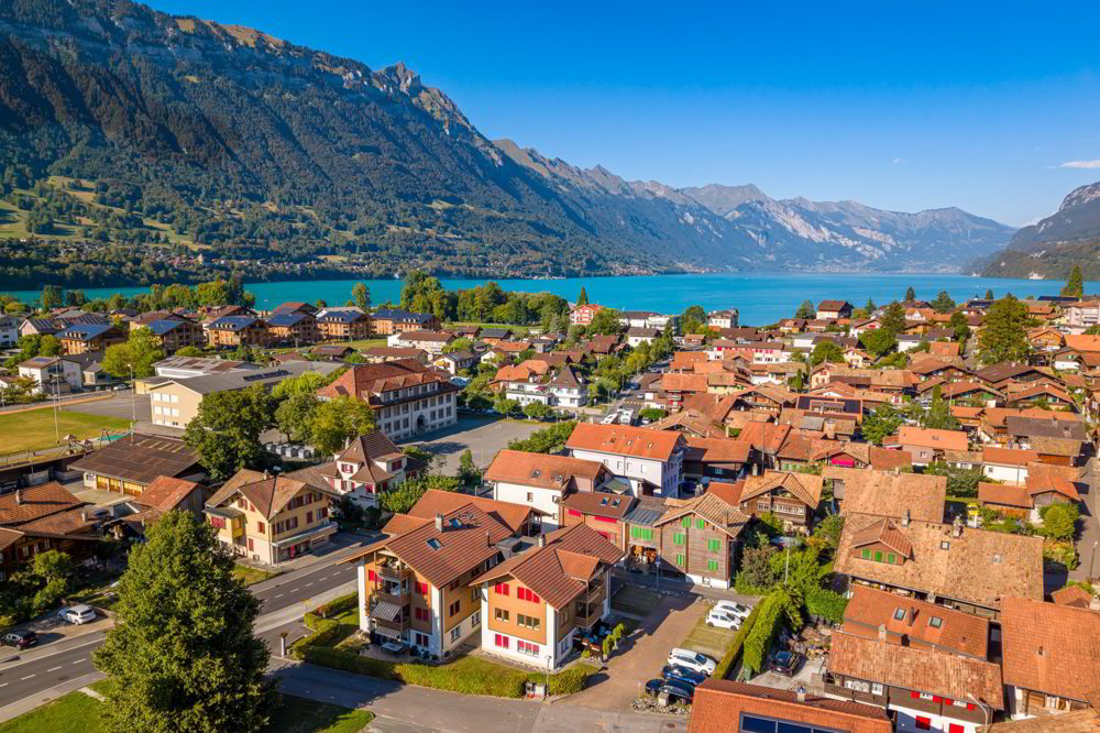 4 rooms Apartment to buy in Bönigen b. Interlaken - image 1/9
