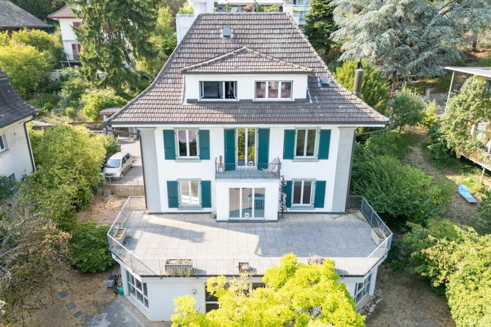 null rooms House to buy in Biel/Bienne - image 1/13