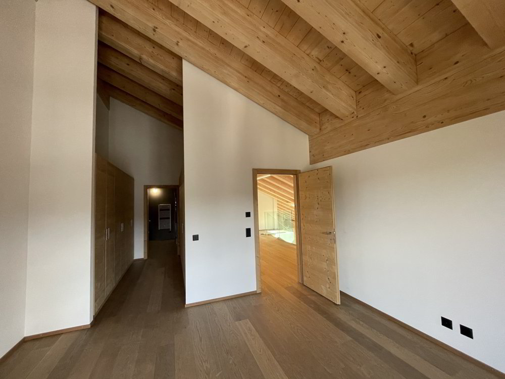 Maison 5 pièces à acheter à Aminona - image 1/13