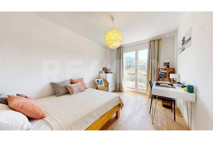 5.5 rooms Apartment to buy in Broc - image 1/6