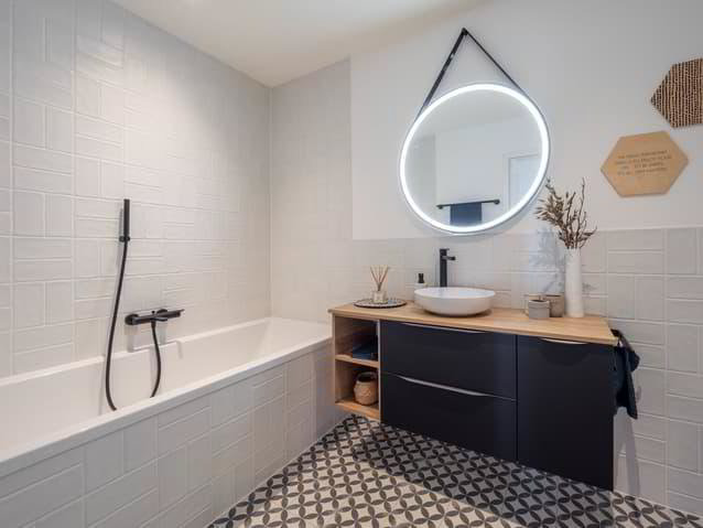 4.5 rooms Apartment to buy in Villarvolard - image 1/13