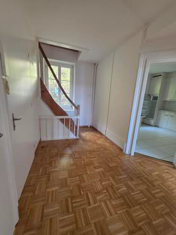 Appartamento di 3.5 locali in affitto a Bienne - immagine 1/12