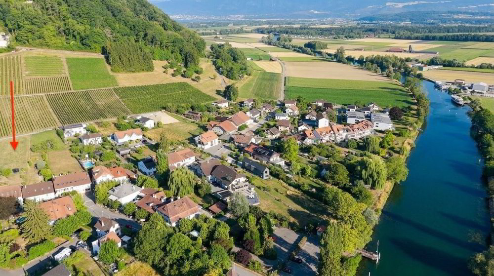 Bauland-Rarität zwischen Weinbergen, See und Broye-Kanal | Rare parcelle à bâtir entre vignobles, lac et canal de la Broye - Ansicht 4