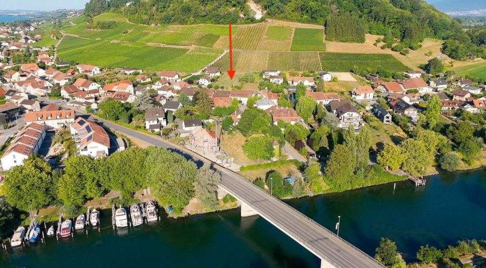 Bauland-Rarität zwischen Weinbergen, See und Broye-Kanal | Rare parcelle à bâtir entre vignobles, lac et canal de la Broye - Ansicht 5