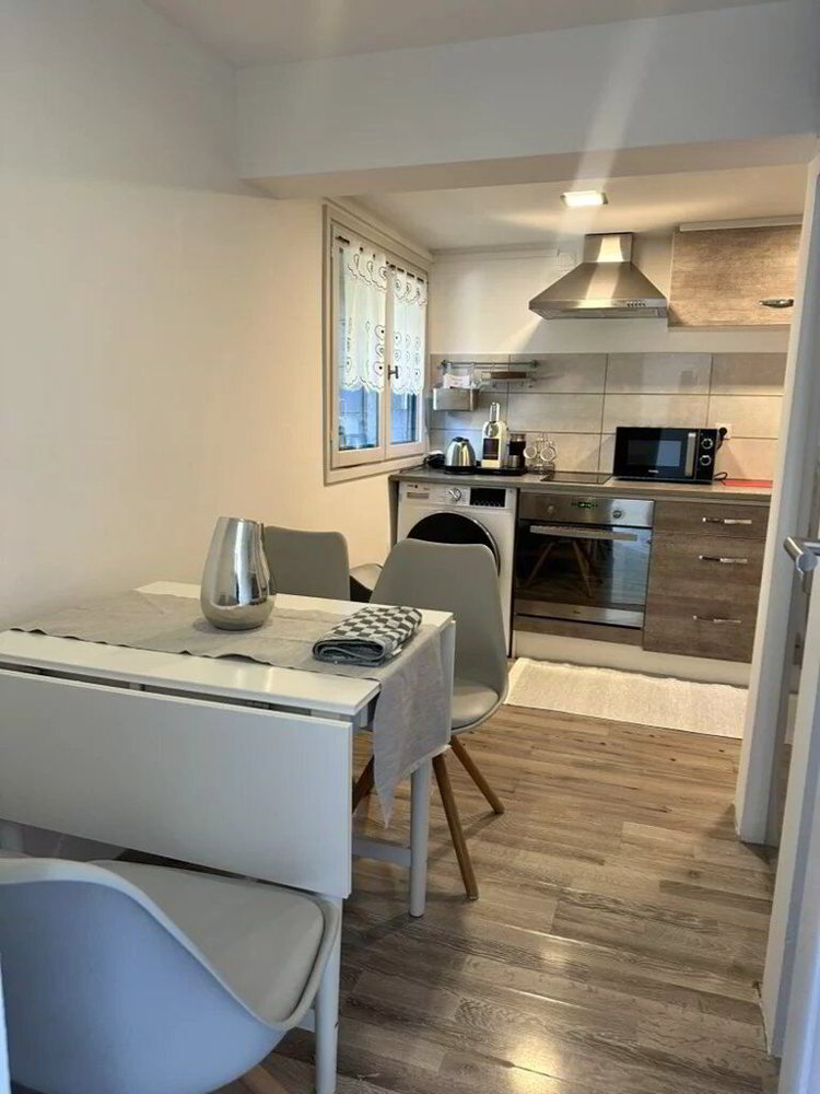 42 Zimmer Wohnung zu vermieten in Giswil - Bild 1/5