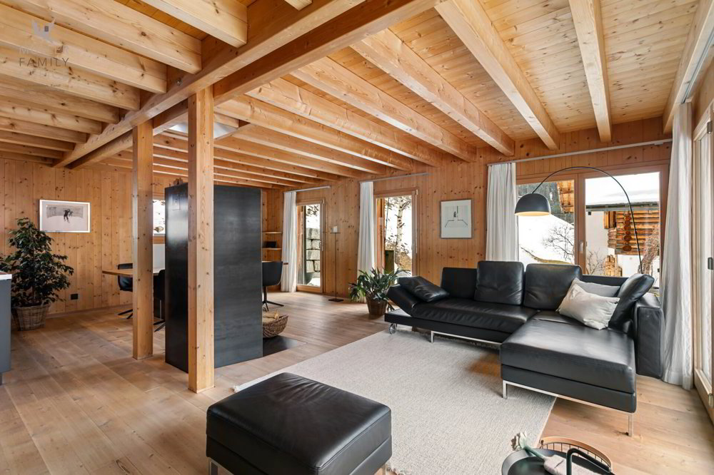 Stilvolles Holzhaus mit alpinem Charme und nachhaltigem Wohn- und Energiekonzept - Mehr