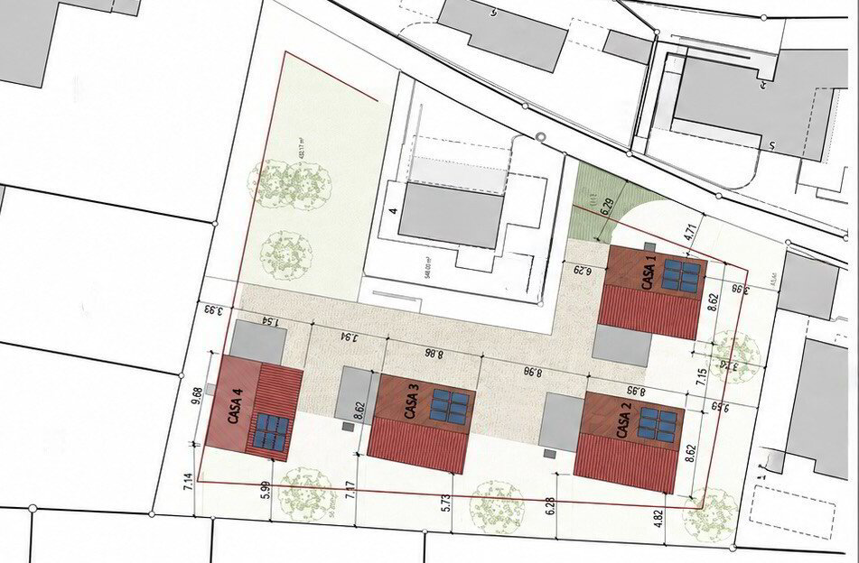 TERRENO CON LICENZA APPROVATA PER 4 VILLE A PONTE CAPRIASCA - Ansicht 3