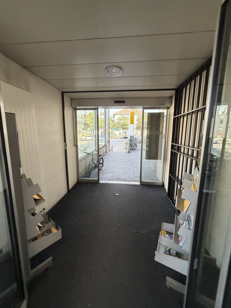 null rooms Office & Commercial for rent in Biel/Bienne - image 1/8