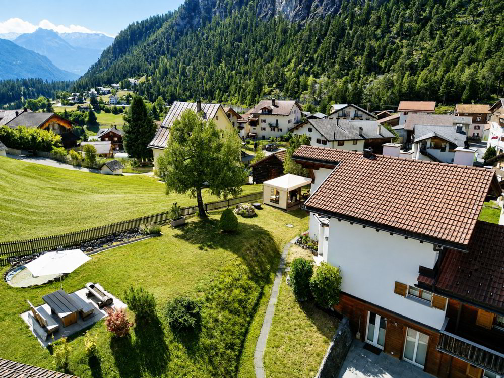 Appartamento di 3.5 locali in affitto a Schmitten (Albula) - immagine 1/12
