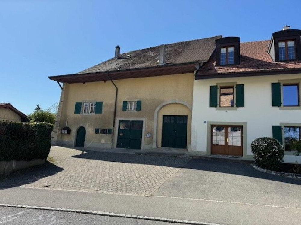 null rooms House to buy in Lausanne - image 1/3