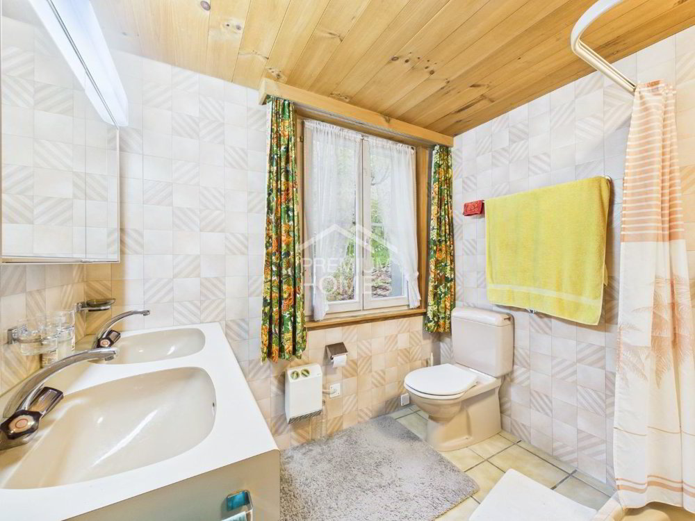 8 rooms House to buy in Niederbipp - image 1/13