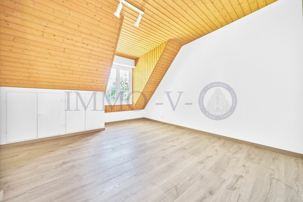 6 rooms House for rent in Commugny - image 1/13