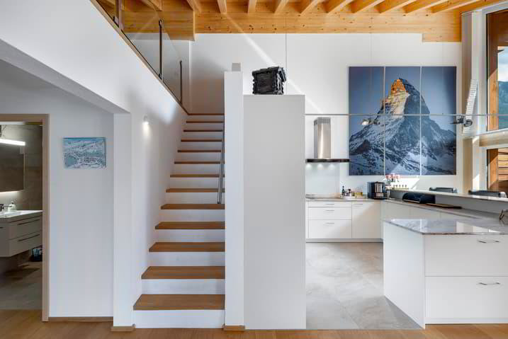 5.5 rooms Apartment to buy in Grächen - image 1/13