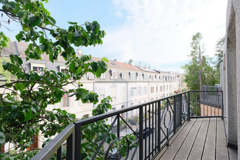 6.5 rooms Apartment to buy in Basilea - image 1/13