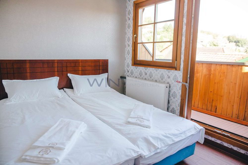 18 Zimmer Haus zum verkaufen in Hitzkirch - Bild 1/5
