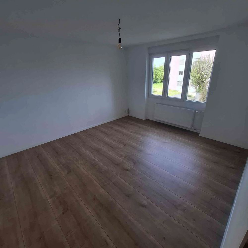 3 rooms Apartment for rent in Courgenay - image 1/8