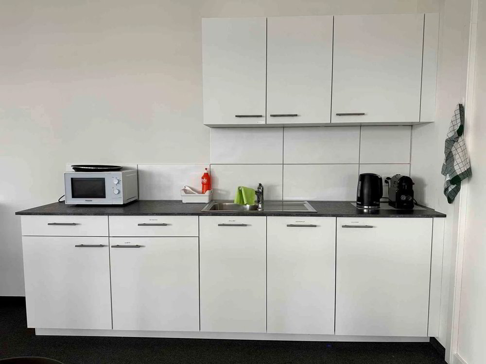 Modern ausgebautes Büro – All-inclusive-Miete mit flexiblen Laufzeiten - Ansicht 4