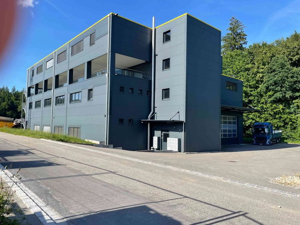 Helles Atelier/Büro inkl. attraktiven Mitbenützungen - Ansicht 2