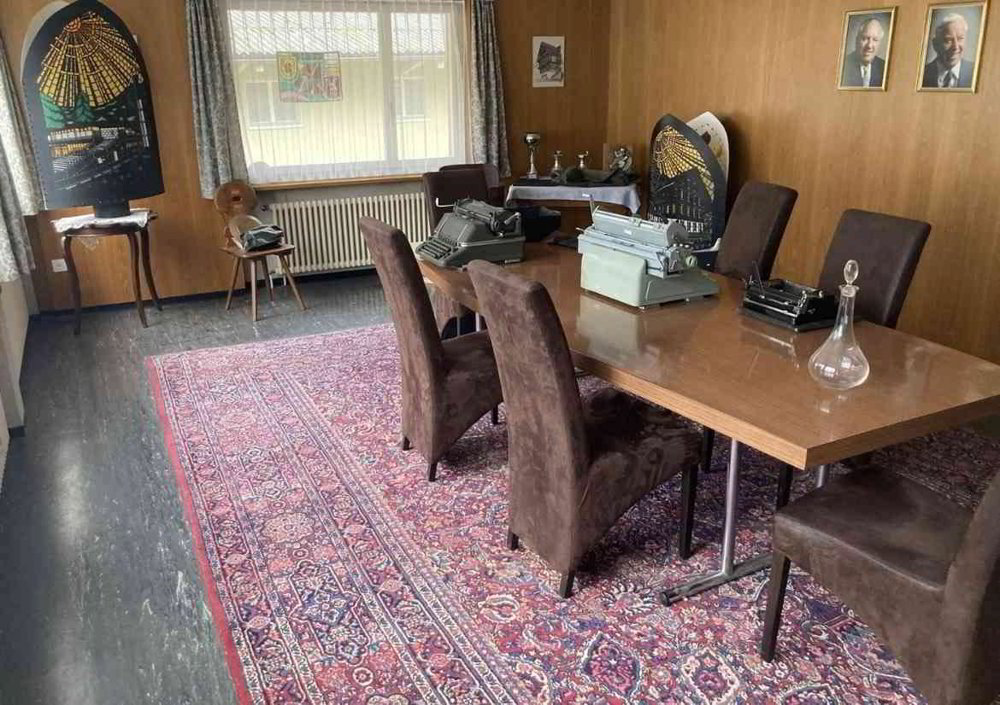 Büro- /Praxisraum zu vermieten - Mehr