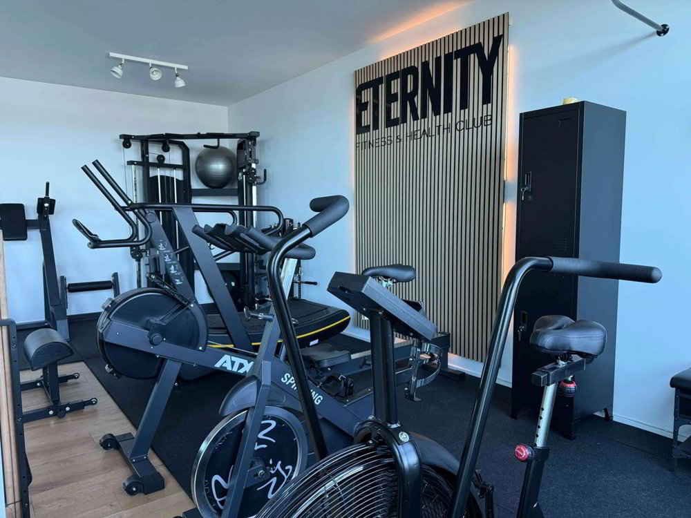 1 rooms Office & Commercial for rent in Zürich - image 1/5