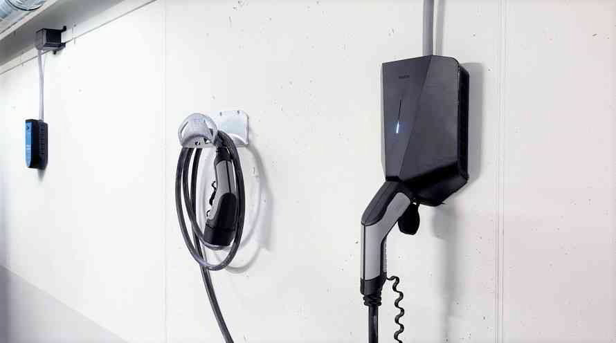 Einstellplatz mit Ladestation für Elektroauto - Ansicht 2