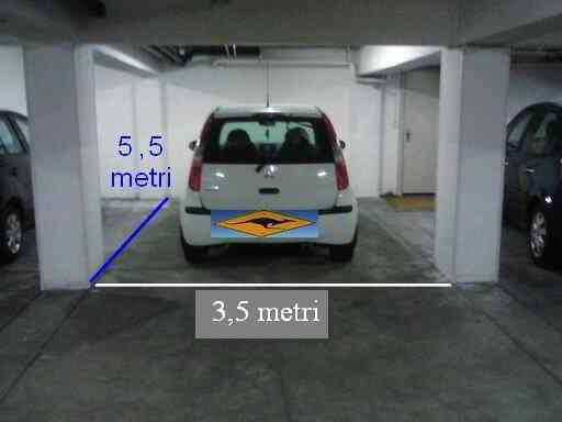 null rooms Car park, garage for rent in Lugano - image 1/1