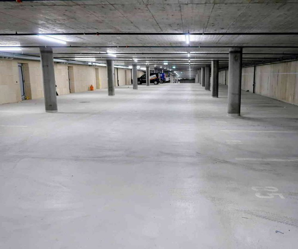 null rooms Car park, garage for rent in Mels - image 1/1