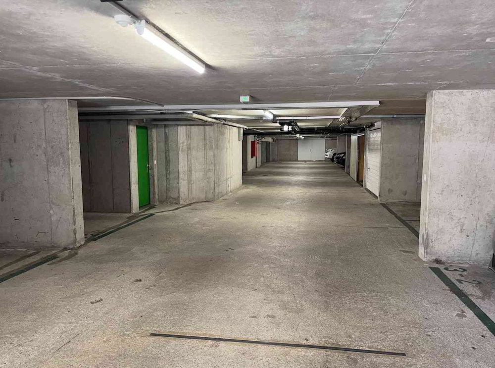 Place de parking souterraine à l'Avenue du Léman 21 - Ansicht 3