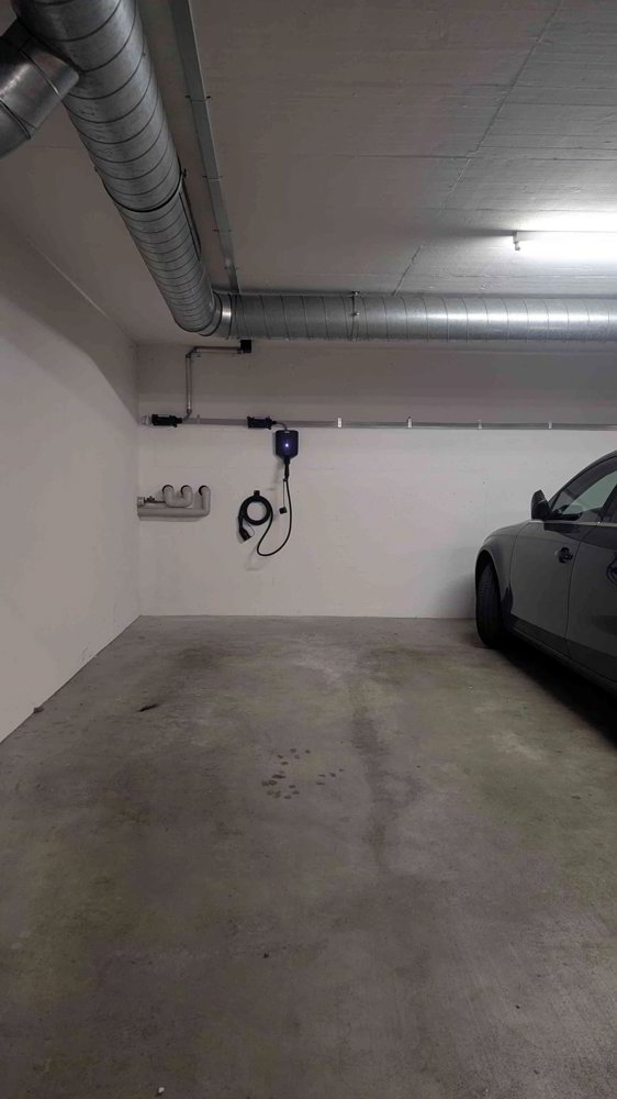 null rooms Car park, garage for rent in Wettswil - image 1/2