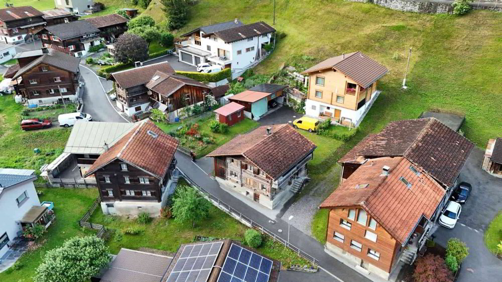 5.5 Zimmer Haus zum verkaufen in Schiers - Bild 1/7