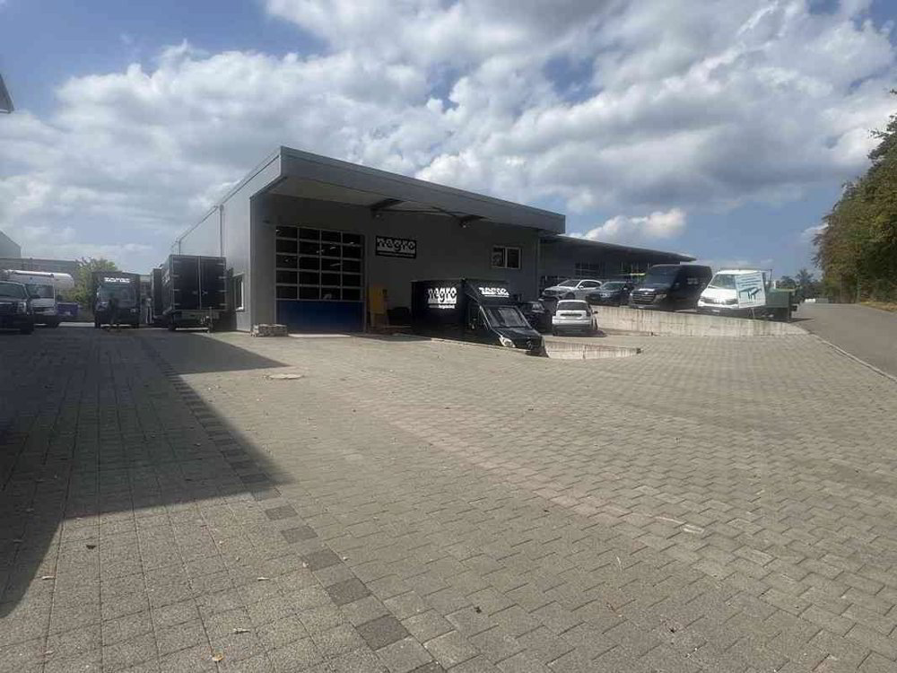 grosse 408m² Gewerbehalle, Lagerhalle, Produktionshalle - Ansicht 2