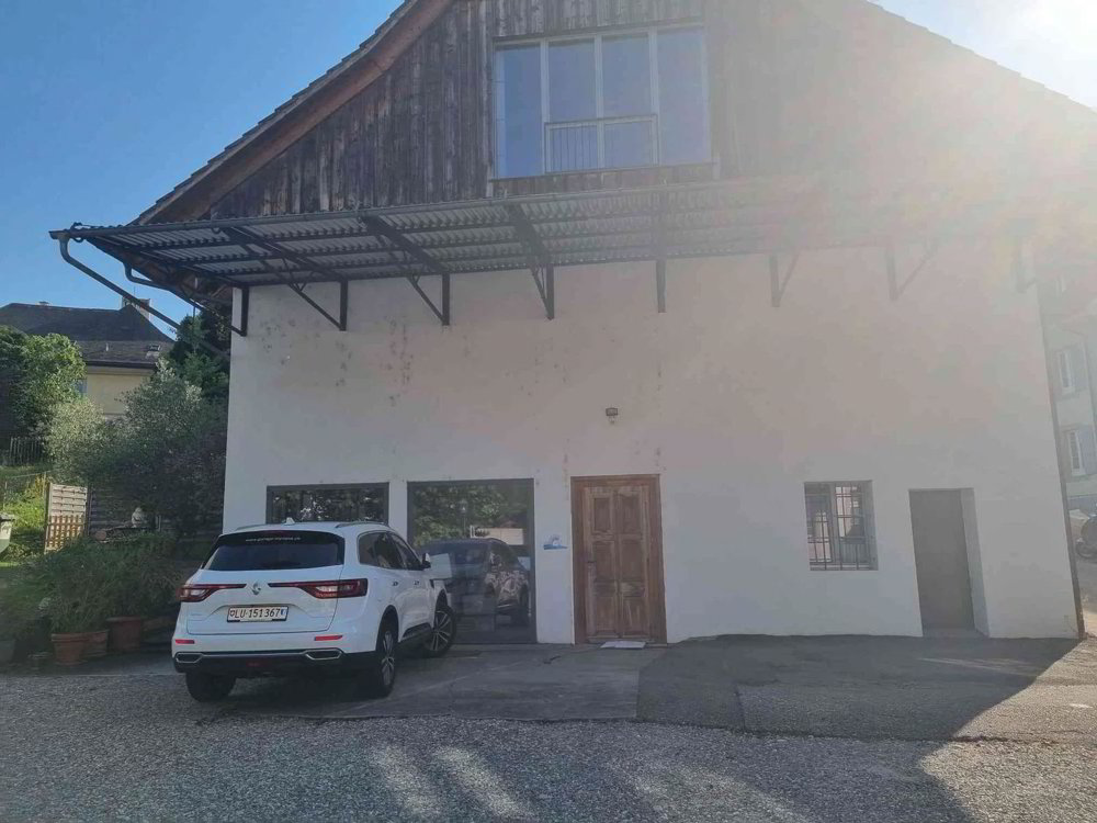 null rooms Car park, garage for rent in Aarburg - image 1/1