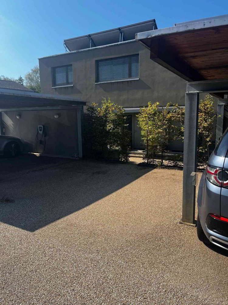 null rooms Car park, garage for rent in Magden - image 1/2