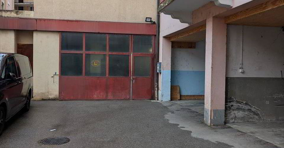 null rooms Office & Commercial for rent in Montreux - image 1/5
