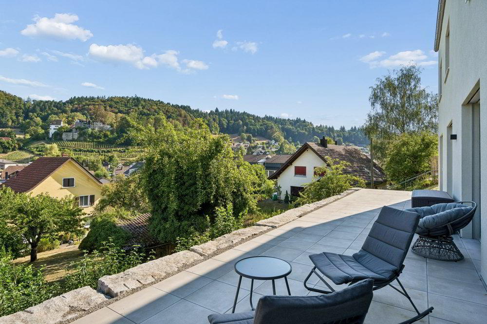 10 rooms House to buy in Teufenthal AG - image 1/13