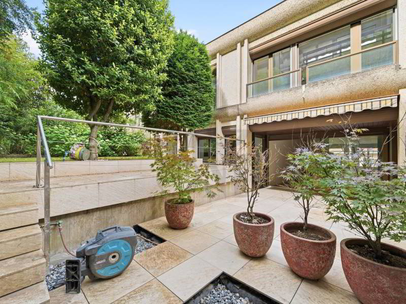 10 rooms House to buy in Genf - image 1/7
