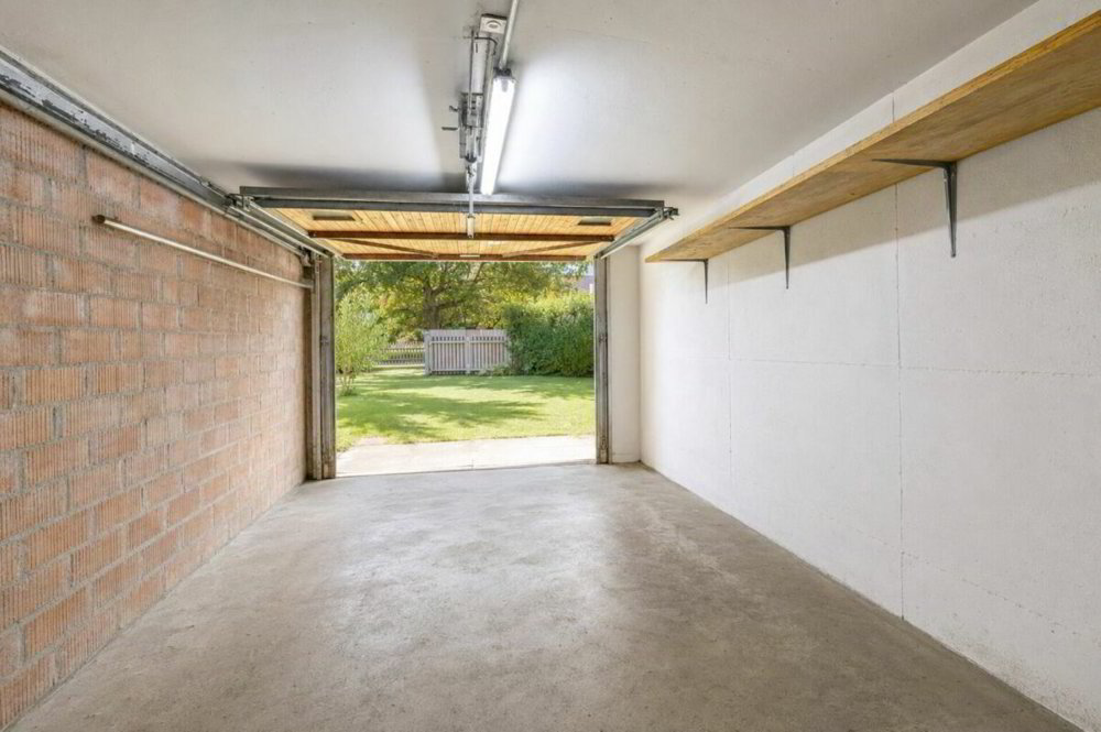 7 rooms House to buy in Rickenbach ZH - image 1/13