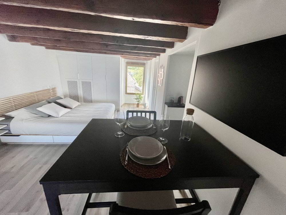 1 Zimmer Wohnung zu vermieten in Nyon - Bild 1/13