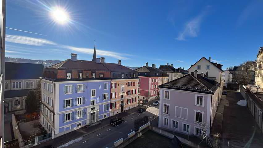 2.5 rooms Apartment for rent in La Chaux-de-Fonds - image 1/8
