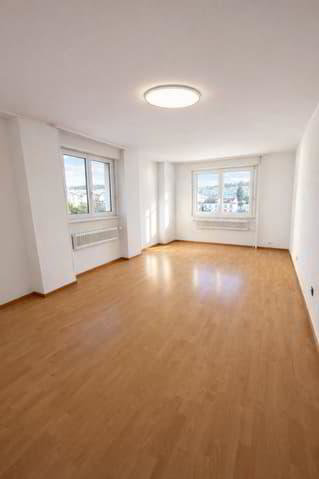 Wohnung – La Chaux-de-Fonds, Région Montagnes - Ansicht 3