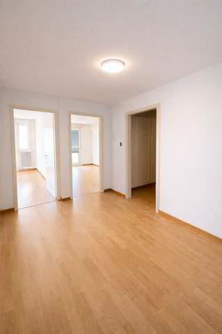 Wohnung – La Chaux-de-Fonds, Région Montagnes - Mehr